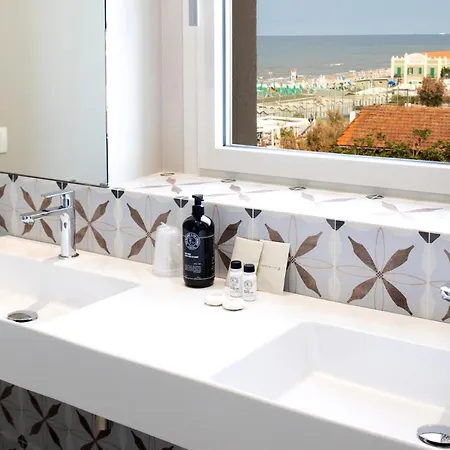 Cristallo Hotel 4*