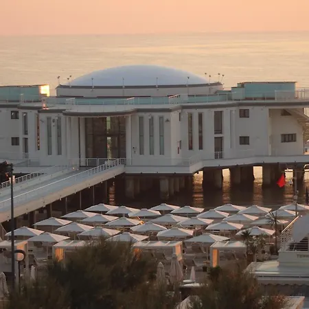 Cristallo Hotell Senigallia