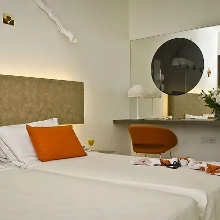 Cristallo Hotel 4*