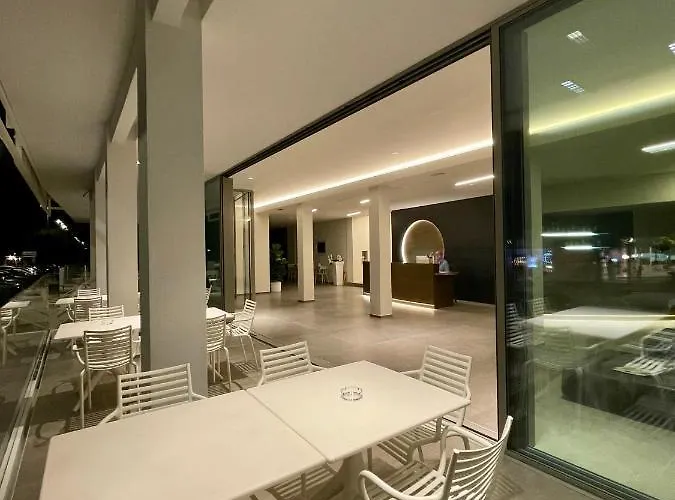 Ξενοδοχείο Cristallo 4*